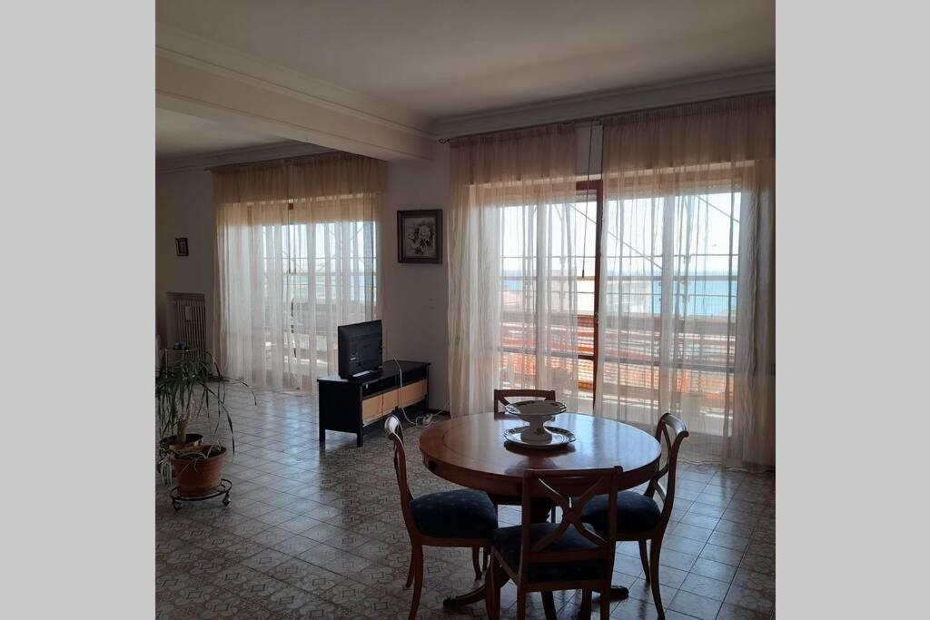 Appartamento Domus Flavia Termoli Esterno foto