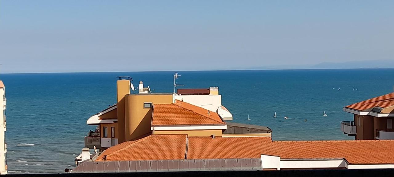 Appartamento Domus Flavia Termoli Esterno foto